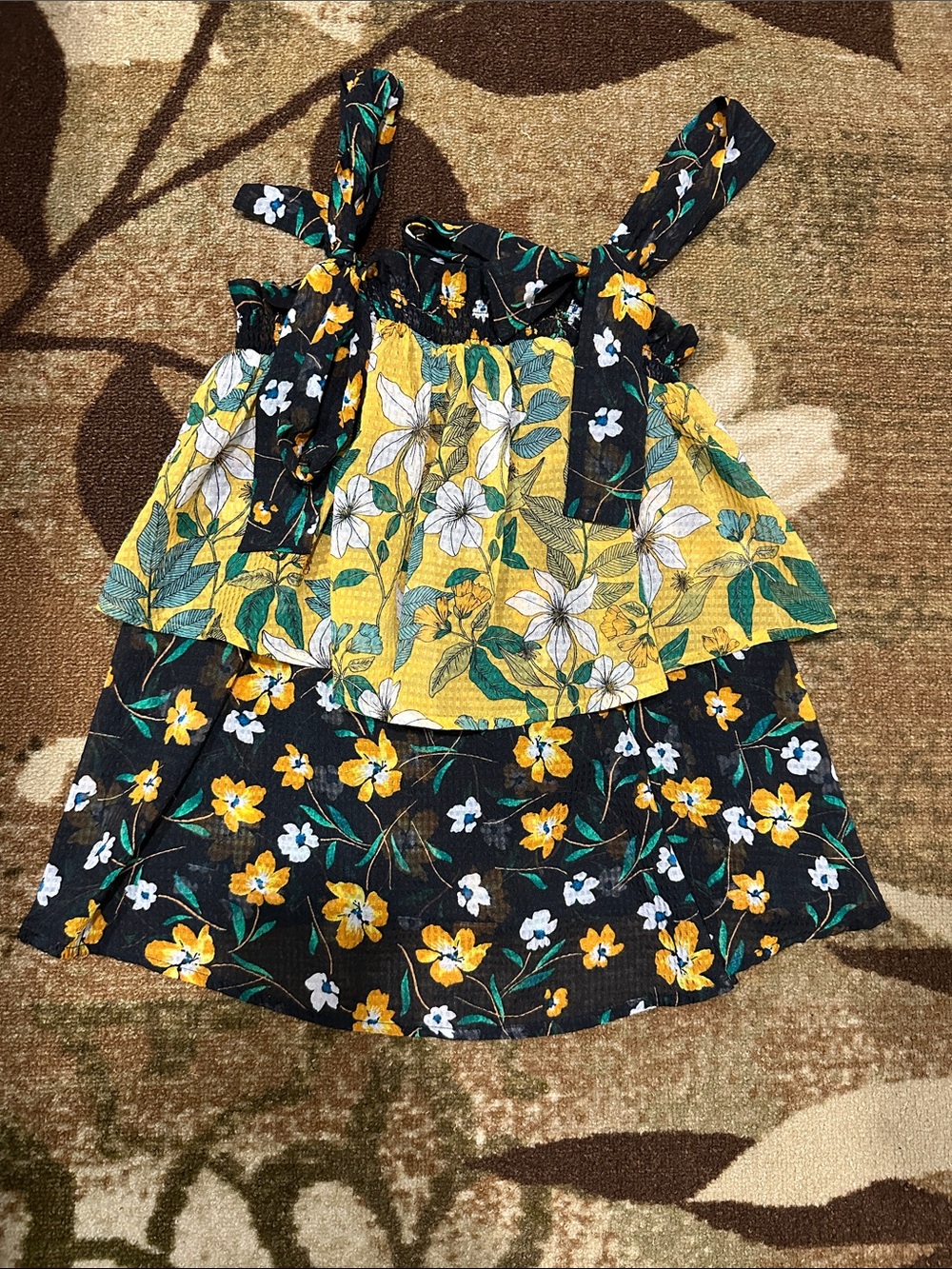 Who What Wear Floral Tiered Tie Top